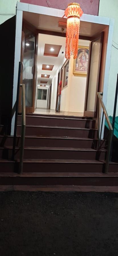 Mahābaleshwar Hotel S K Palace מראה חיצוני תמונה